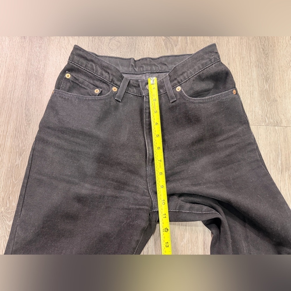 Levi's Vintage Women's High Rise Tapered leg Black Jeans Made In USA from 1997 - Picture 5 of 9